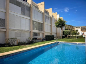Magnifico dúplex playa-puerto, piscina, parking